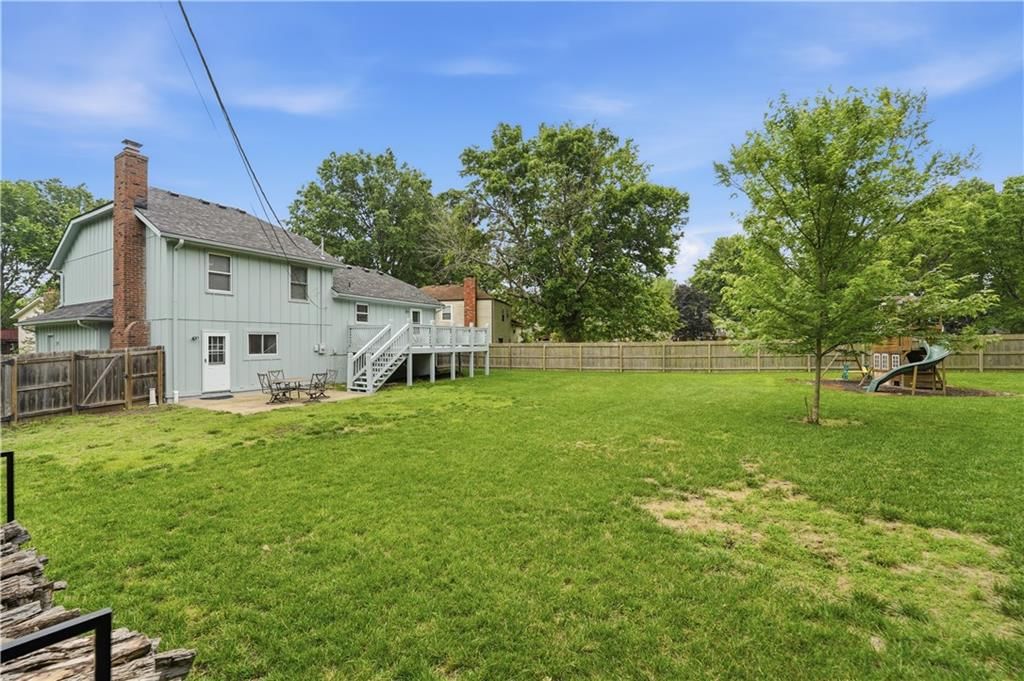 15132 S Locust Street — photo 35