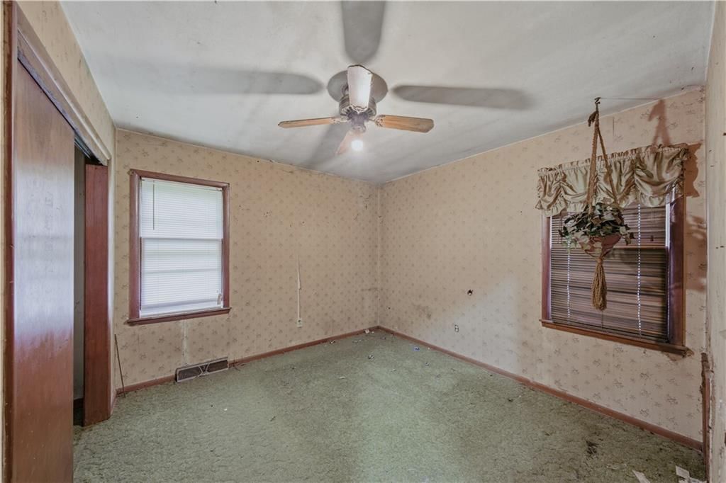117 E 1st Street — photo 10