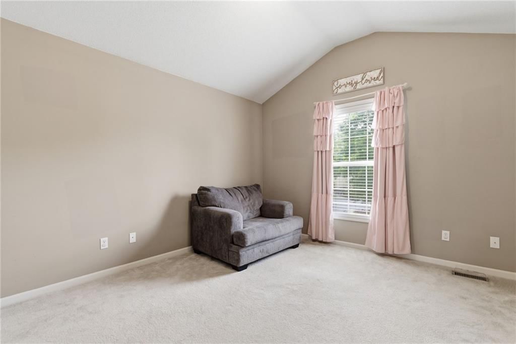113 N Cedar Hills Street — photo 21