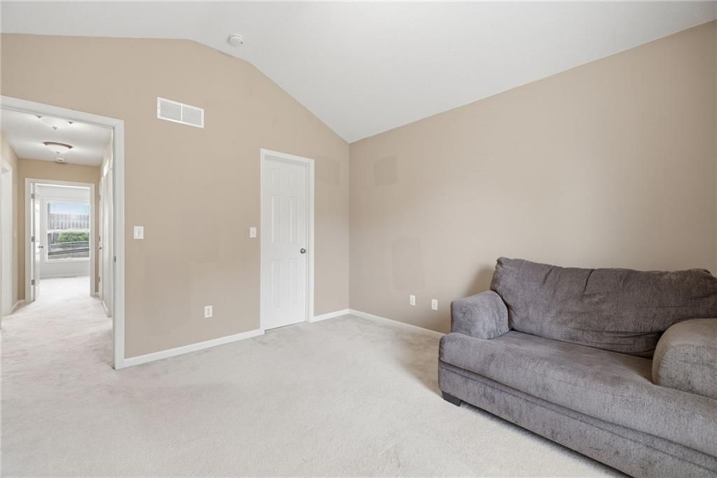 113 N Cedar Hills Street — photo 23