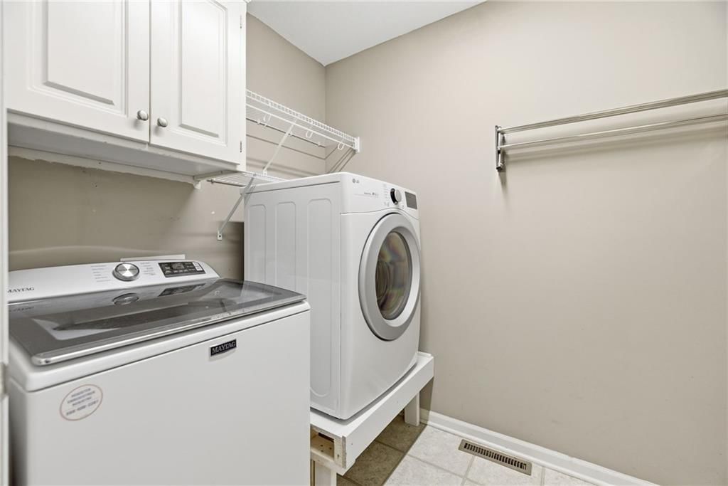 113 N Cedar Hills Street — photo 25