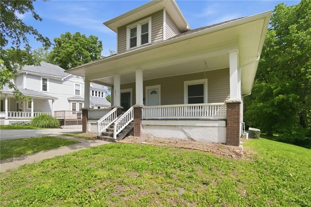 611 Arrow Street — photo 3