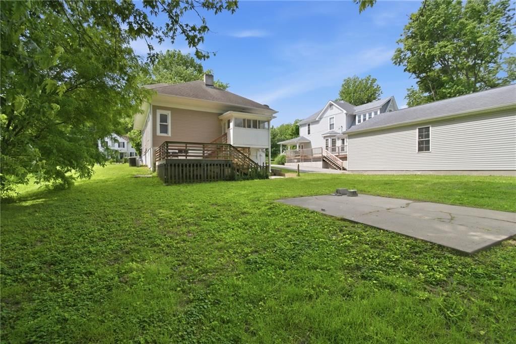 611 Arrow Street — photo 23