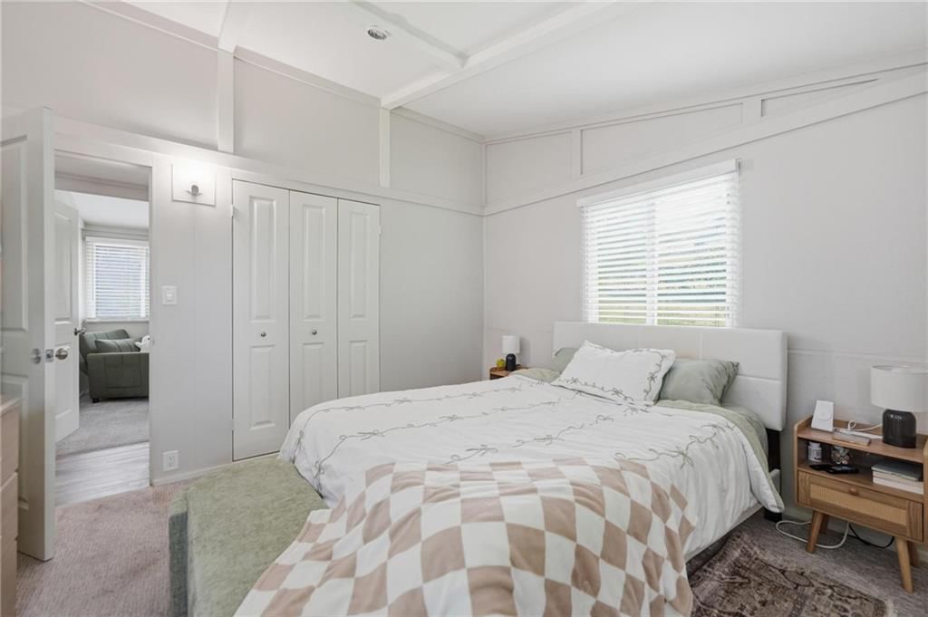 5706 N WOODLAND Avenue — photo 19