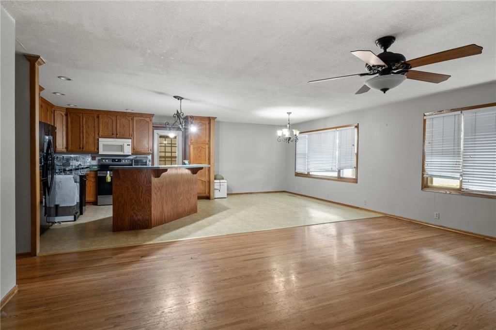 955 NW 131 Highway — photo 12