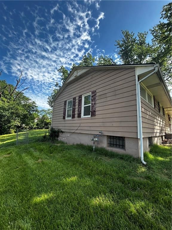 4920 E 40th Terrace — photo 16