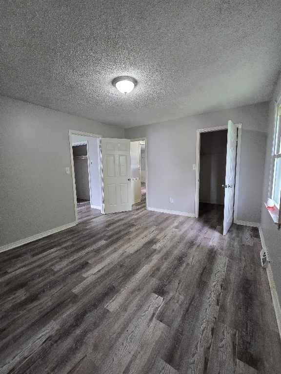 109 E Joy Street — photo 11