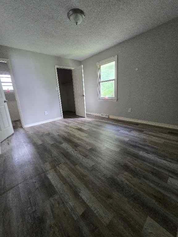 109 E Joy Street — photo 26