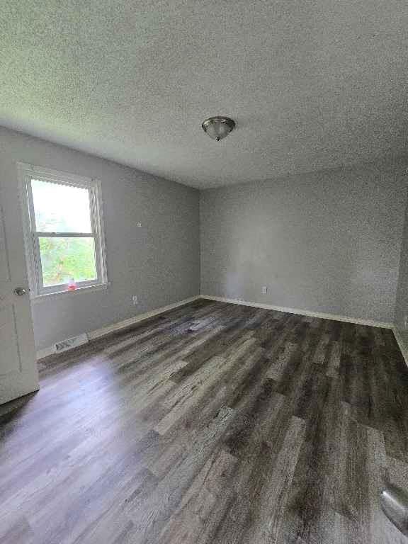 109 E Joy Street — photo 28