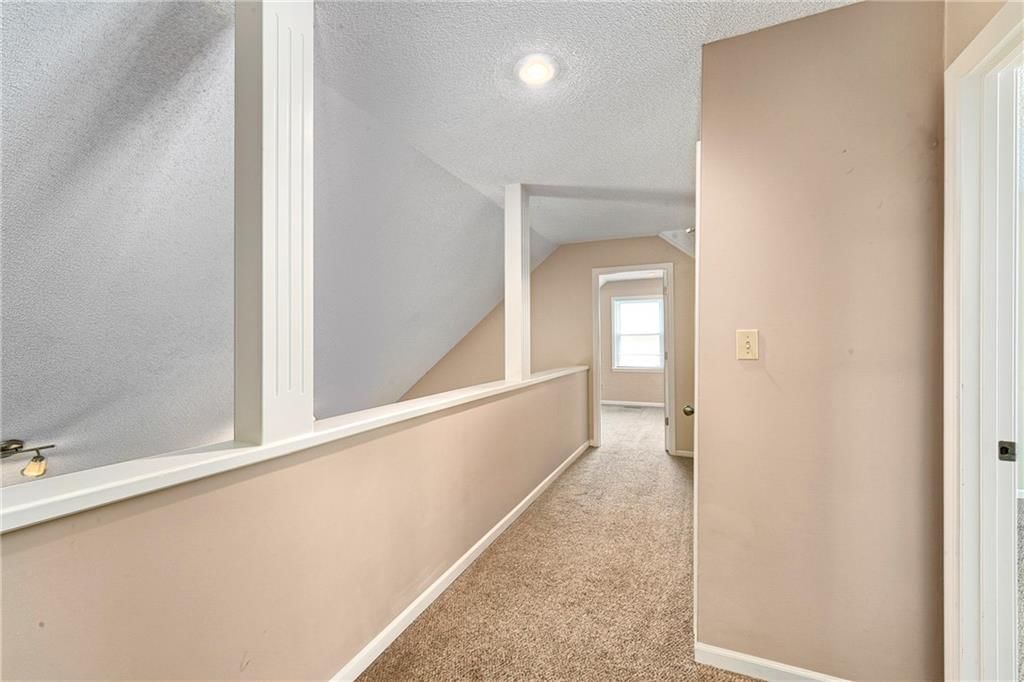 10119 EARNSHAW Street — photo 25