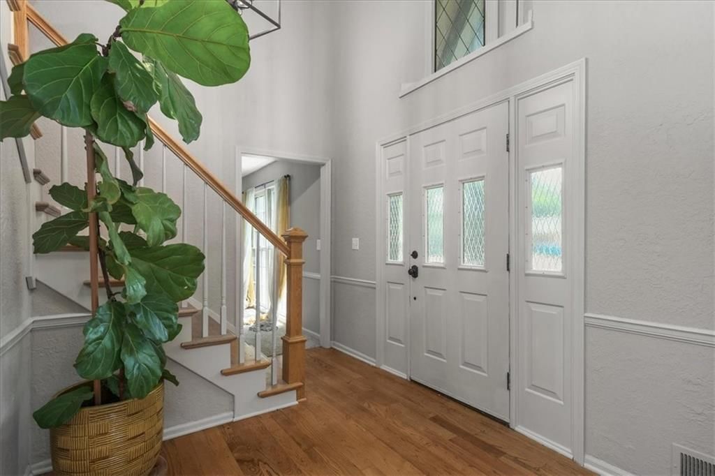 3613 NW Blue Jacket Drive — photo 3