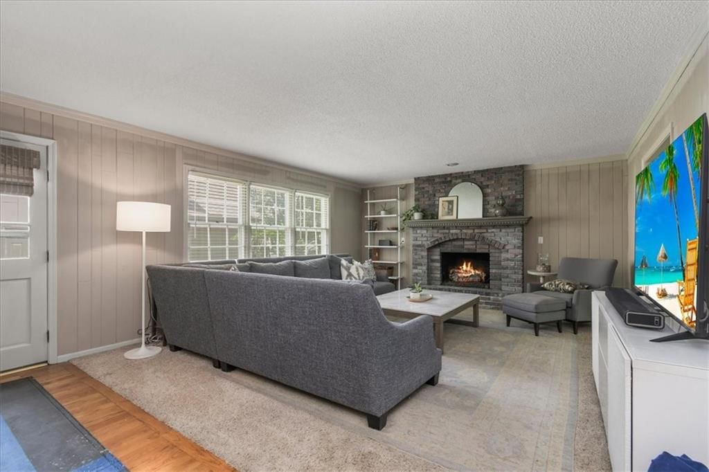 3613 NW Blue Jacket Drive — photo 6