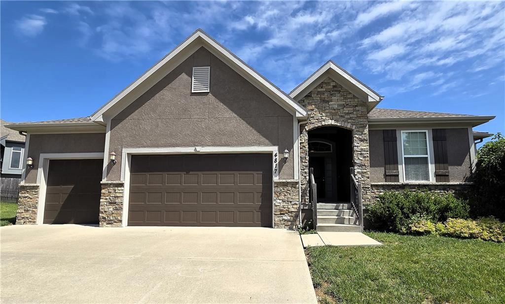 4817 SW Marguerite Street — photo 1