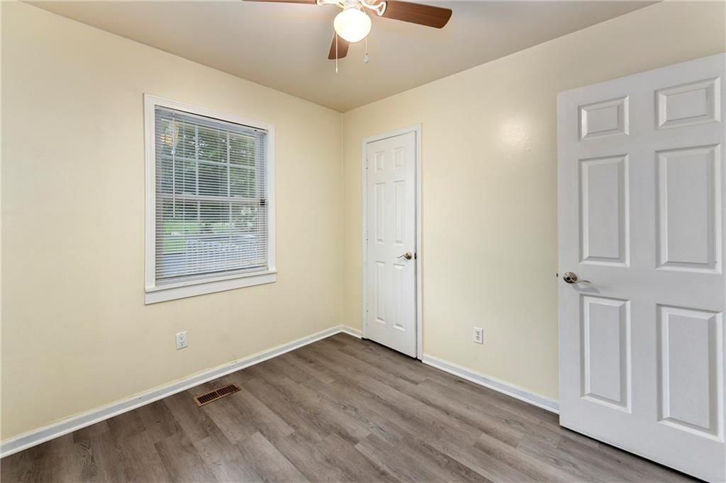 15810 Valentine Street — photo 13