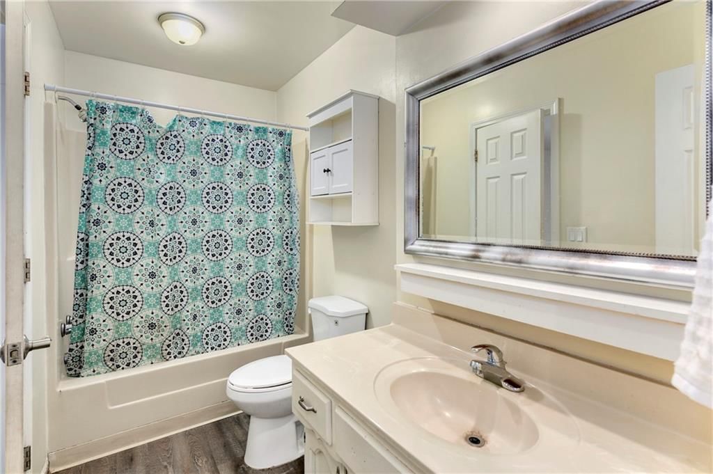 15810 Valentine Street — photo 14