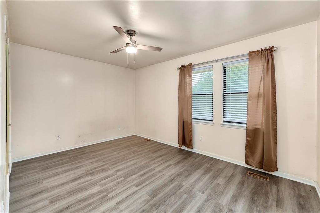 15810 Valentine Street — photo 16