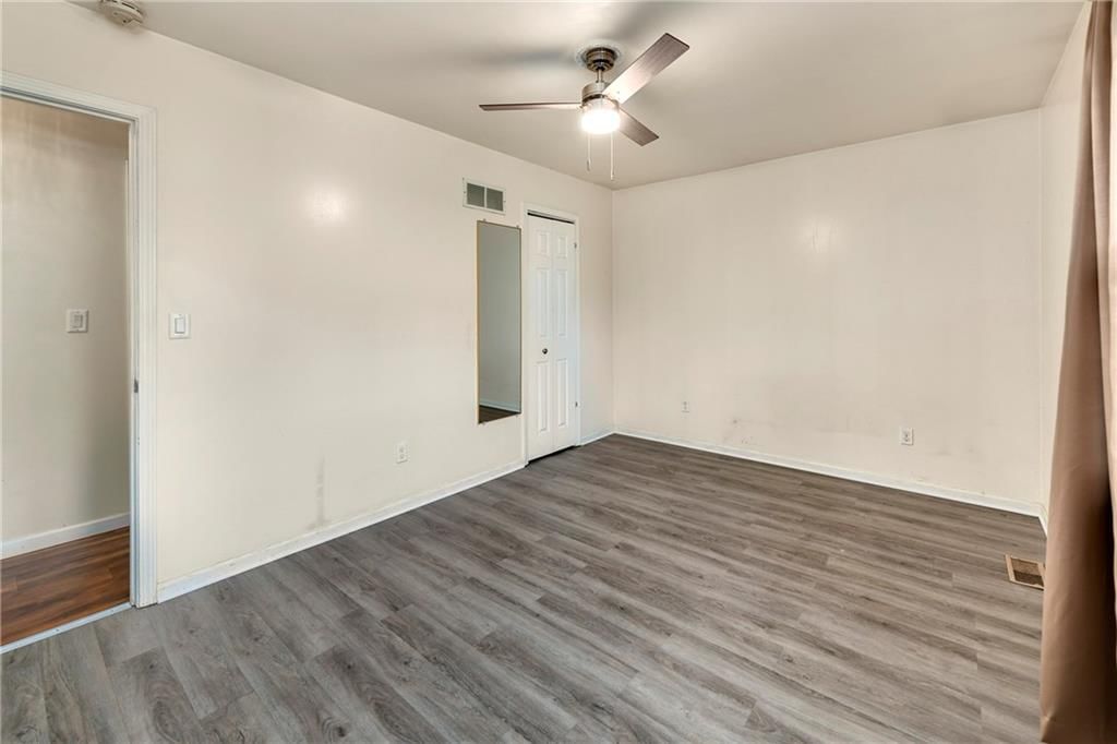 15810 Valentine Street — photo 17