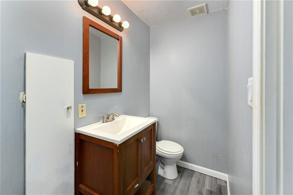 15810 Valentine Street — photo 22