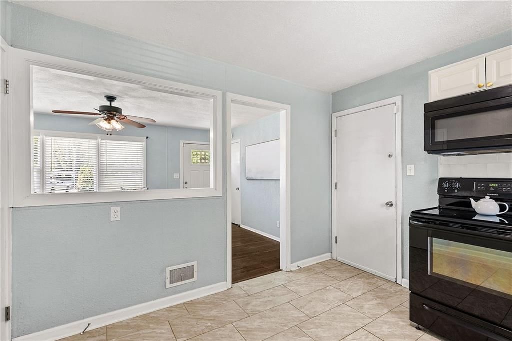 7129 Lowell Avenue — photo 10