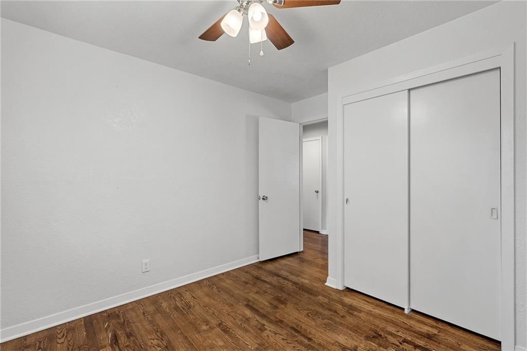 7129 Lowell Avenue — photo 12