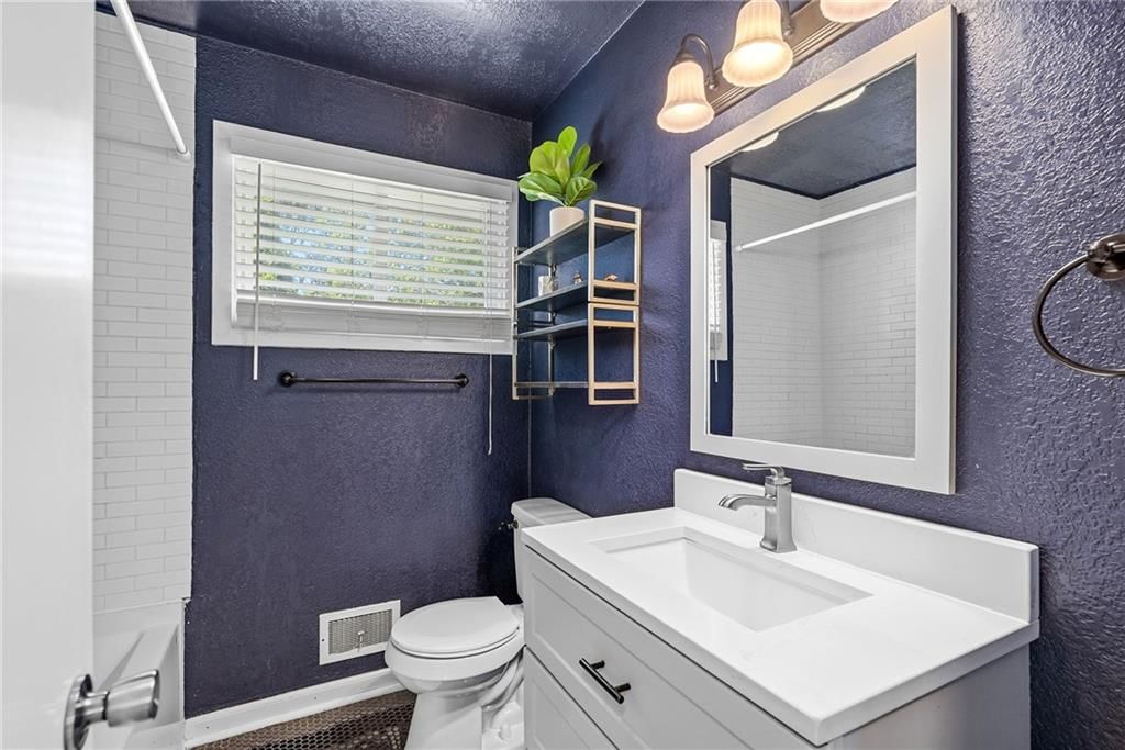 7129 Lowell Avenue — photo 16
