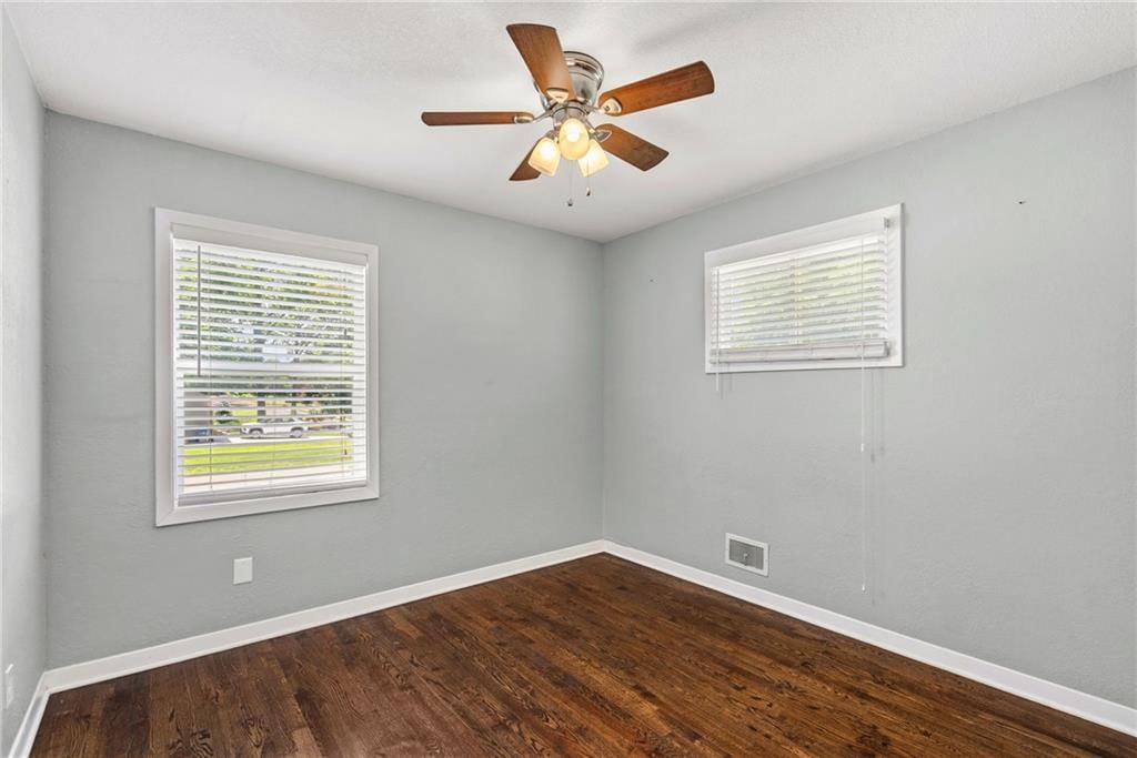 7129 Lowell Avenue — photo 18
