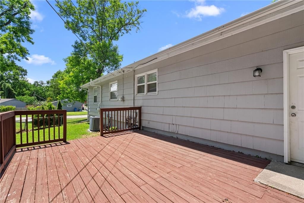 7129 Lowell Avenue — photo 22