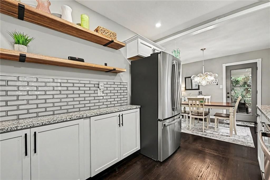 3813 NE 50th Street — photo 10