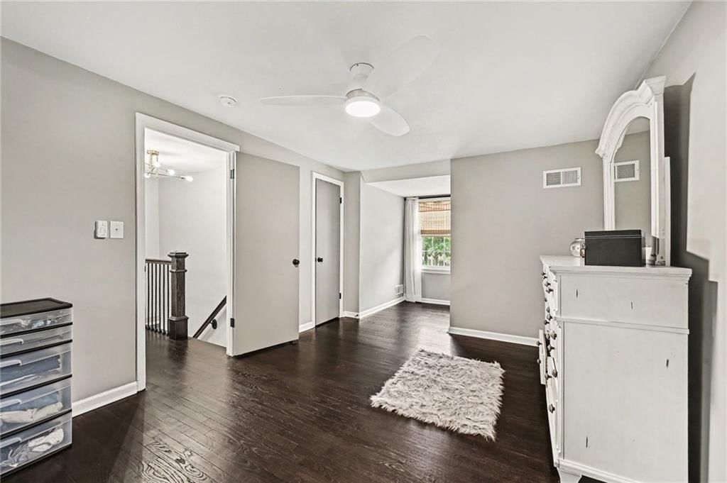 3813 NE 50th Street — photo 18