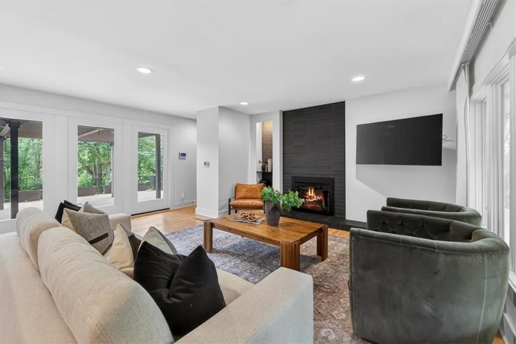 8606 Belinder Road — photo 3