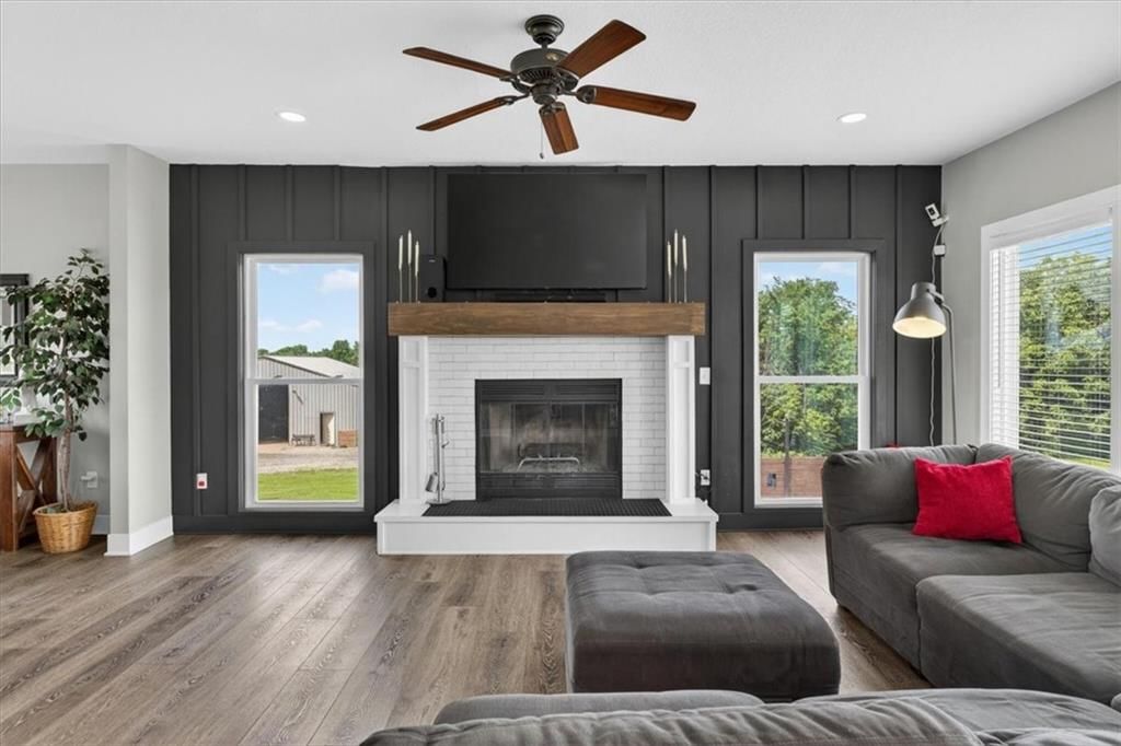 715 S Minter Road — photo 16