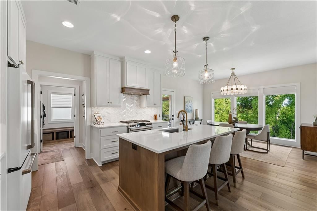 1008 Churchill Circle — photo 10