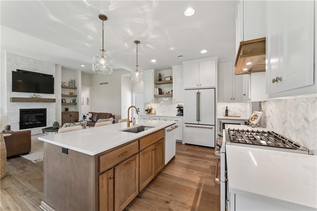 1008 Churchill Circle — photo 11