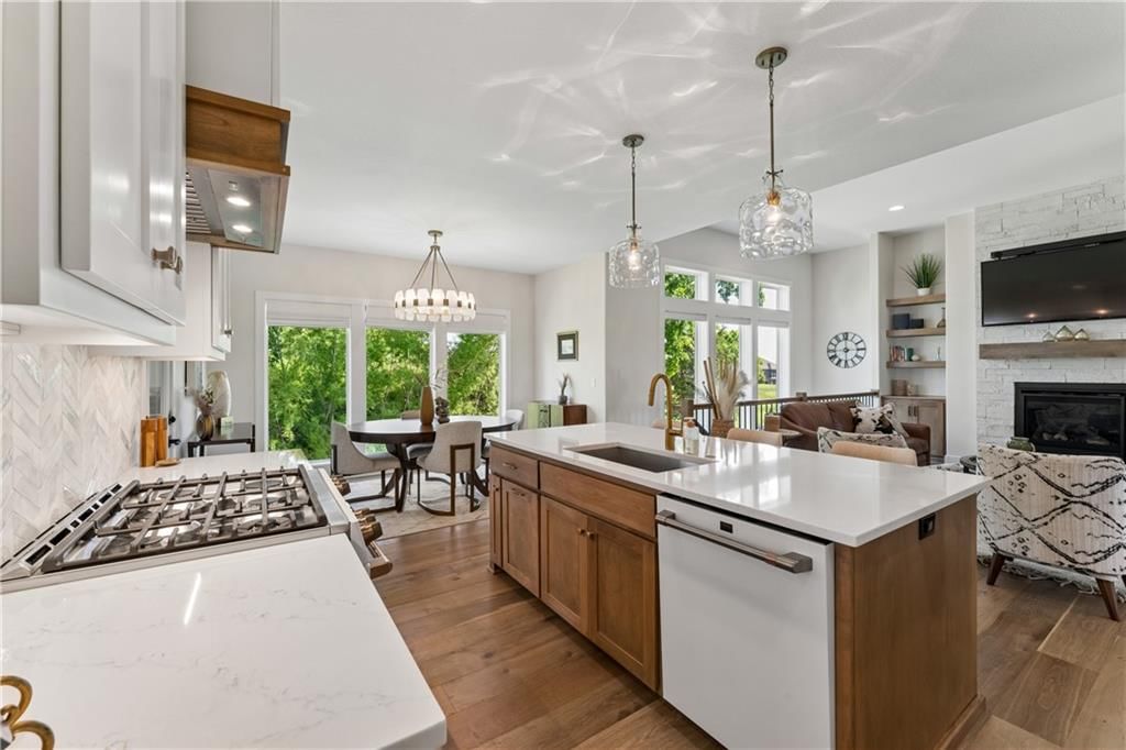 1008 Churchill Circle — photo 12