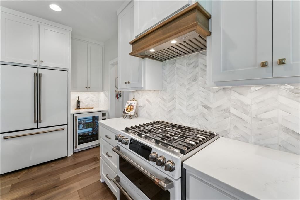 1008 Churchill Circle — photo 13