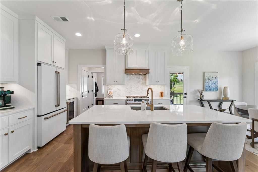 1008 Churchill Circle — photo 14