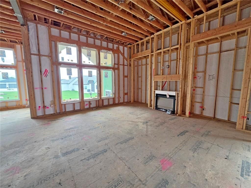 11223 S Gleason Road, Olathe, KS: listing photo 3