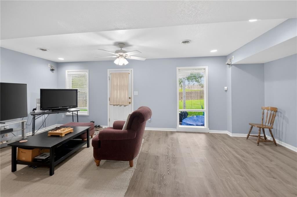 401 NE 97TH Terrace — photo 32