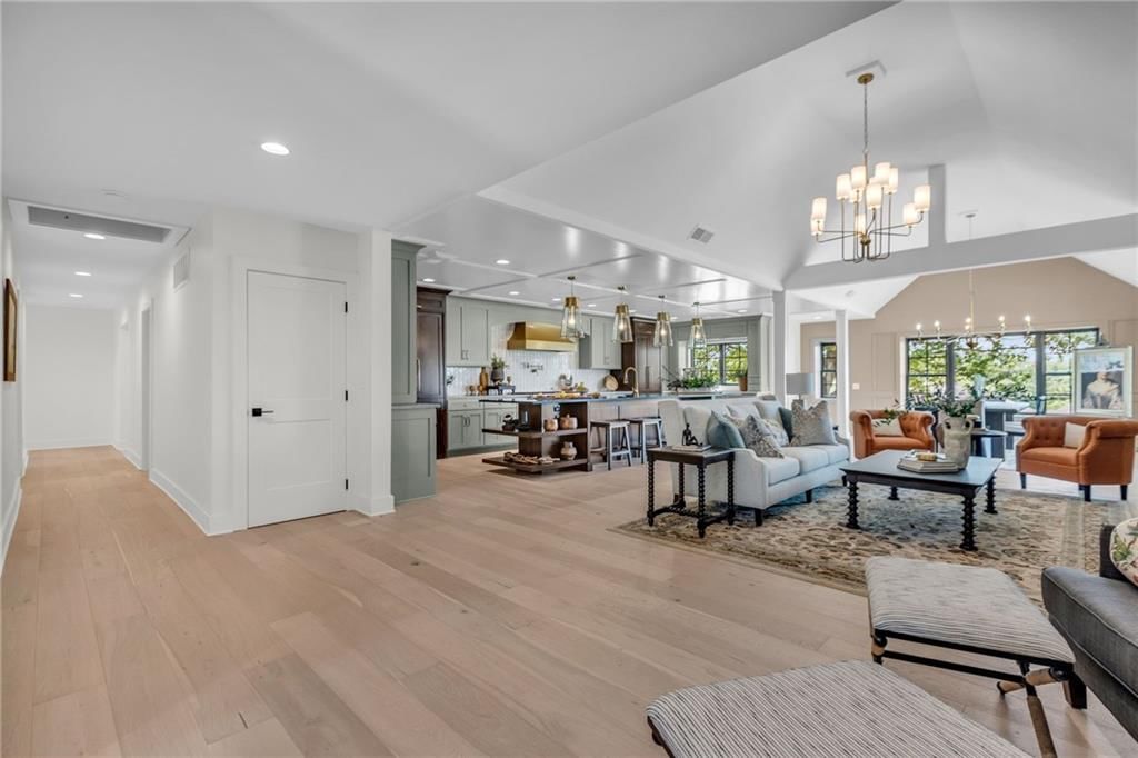 12811 W 71st Street — photo 11