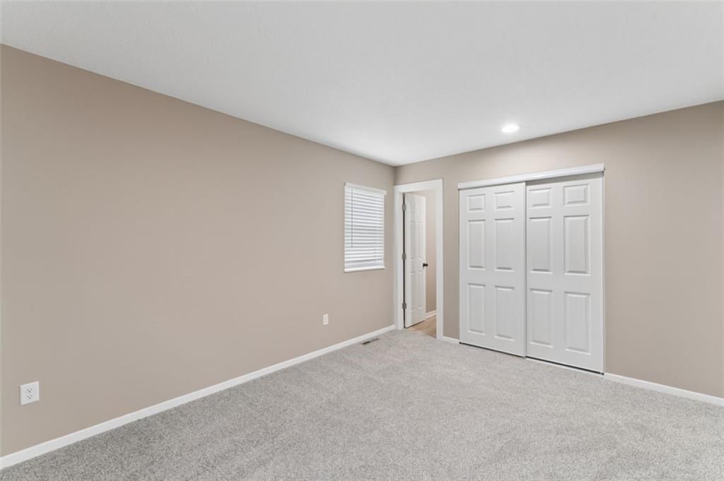 604 S Montclaire Drive — photo 22