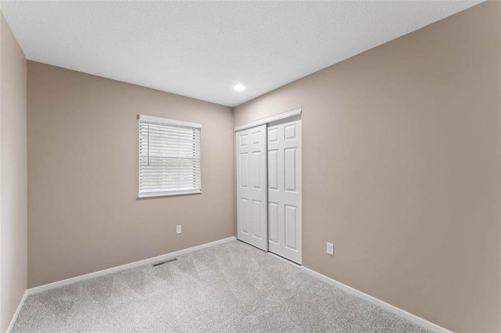 604 S Montclaire Drive — photo 29