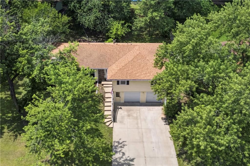 218 Oak Hill Street — photo 3