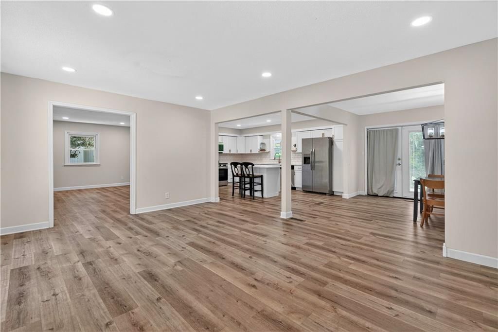 218 Oak Hill Street — photo 5