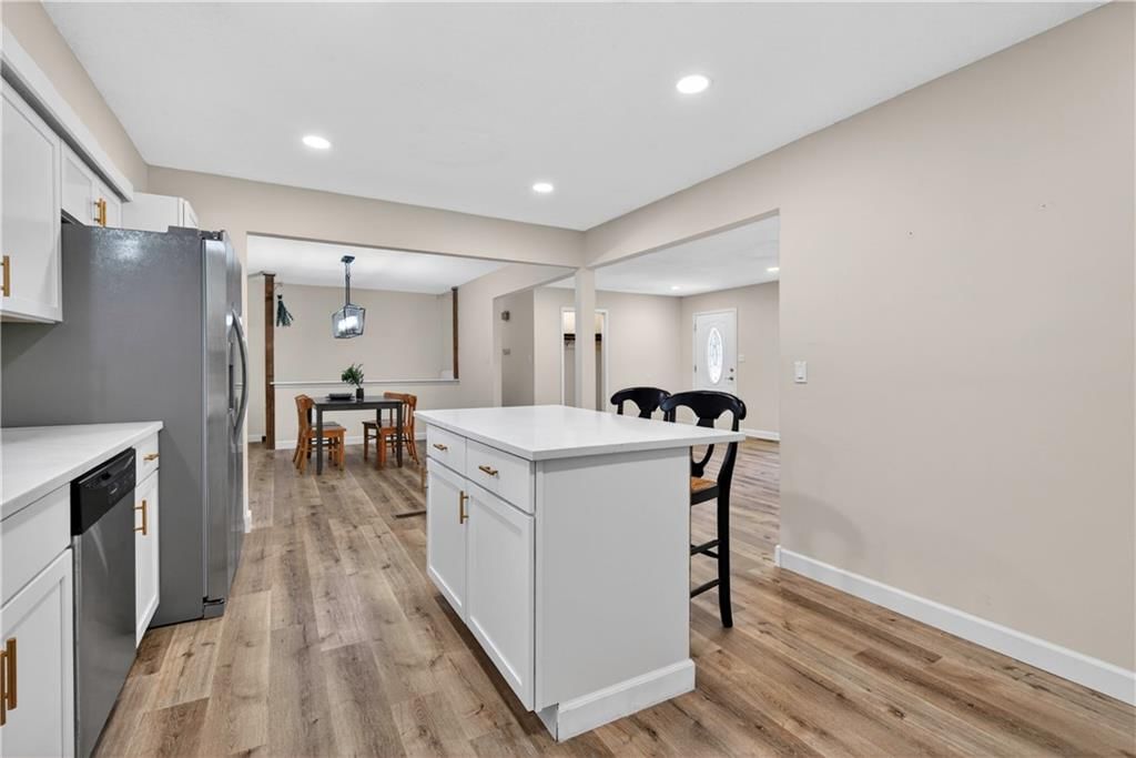 218 Oak Hill Street — photo 14