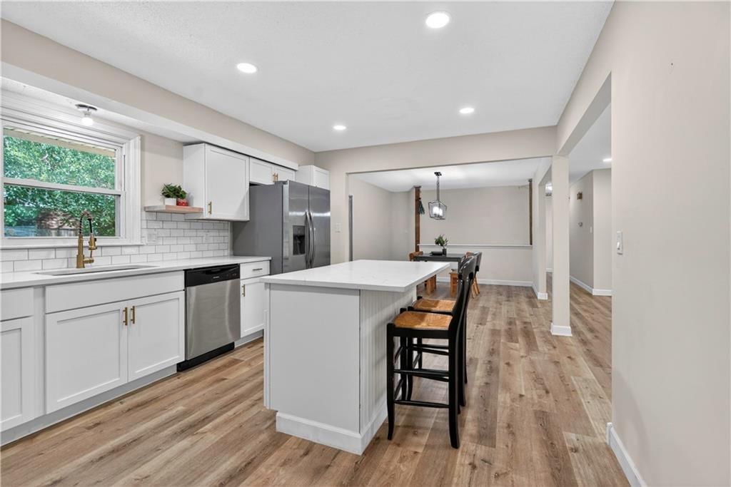 218 Oak Hill Street — photo 15