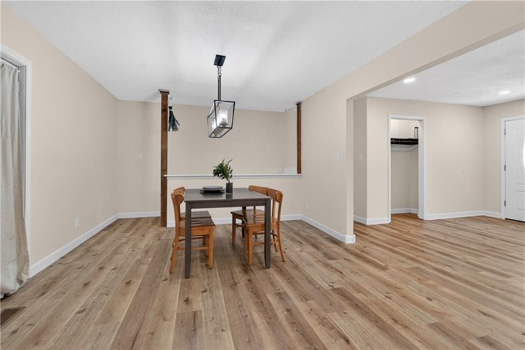 218 Oak Hill Street — photo 19