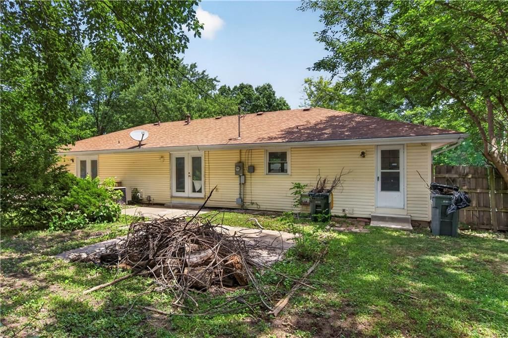 218 Oak Hill Street — photo 48