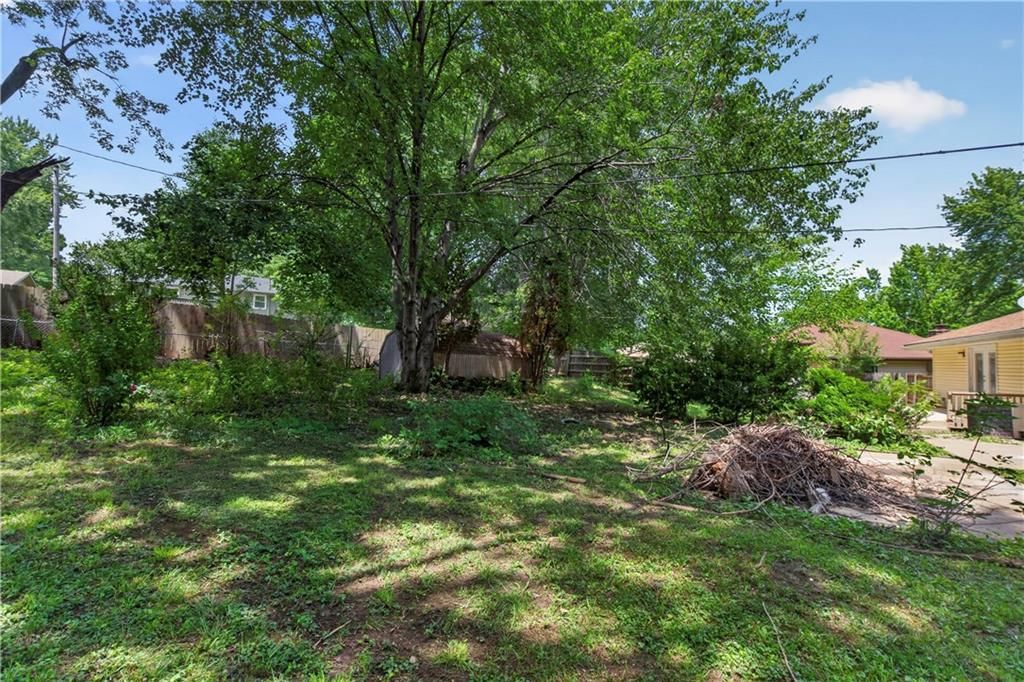 218 Oak Hill Street — photo 49
