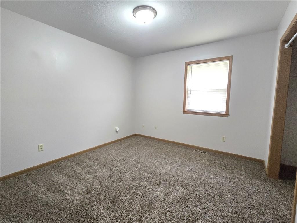 817 W Park Street — photo 39