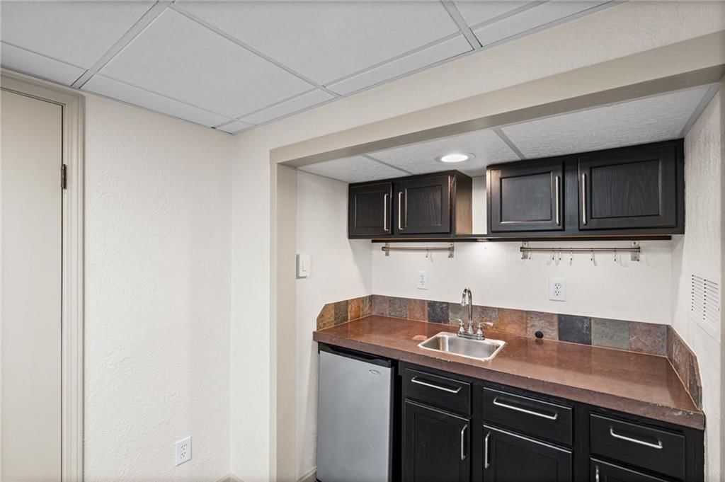 12115 E 61st Street — photo 23